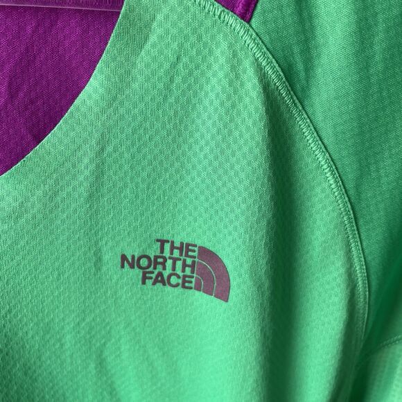 The North Face Flight Series Surreal Green V Neck SS Shirt medium - Picture 3 of 11